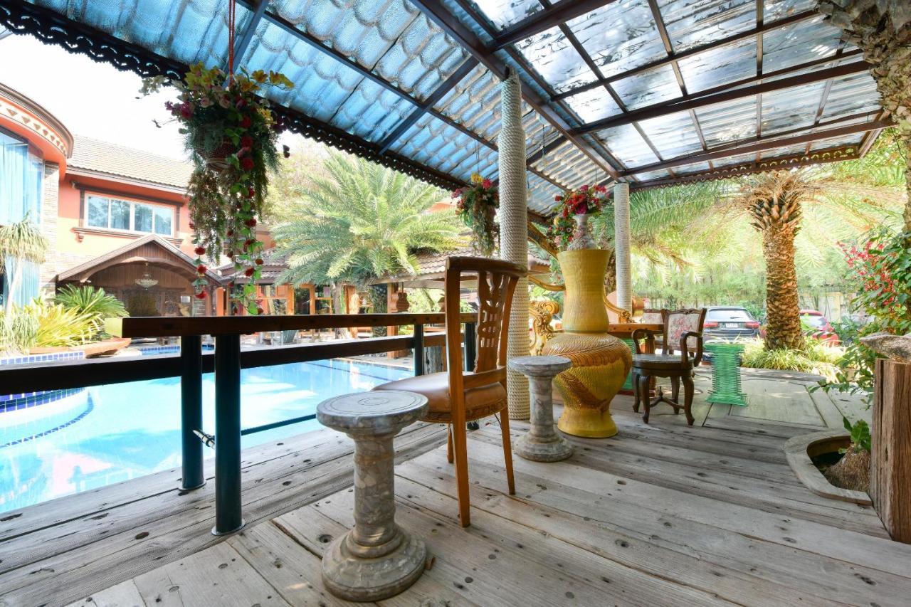 Oyo 549 Maesri Resort Pattaya Ngoại thất bức ảnh