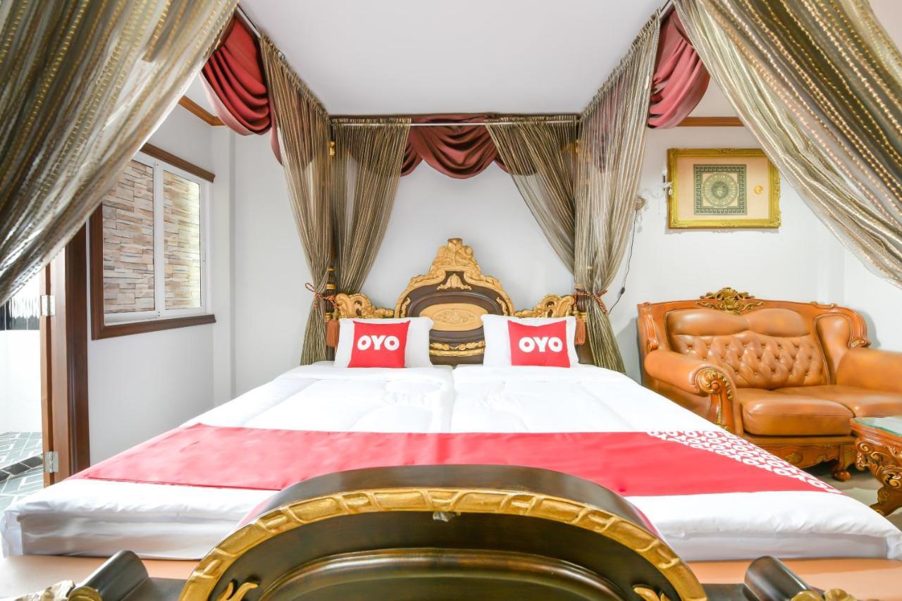 Oyo 549 Maesri Resort Pattaya Ngoại thất bức ảnh
