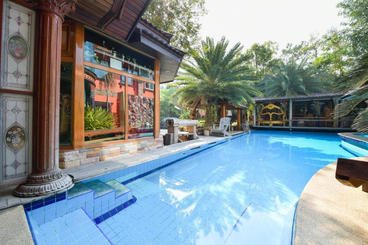 Oyo 549 Maesri Resort Pattaya Ngoại thất bức ảnh