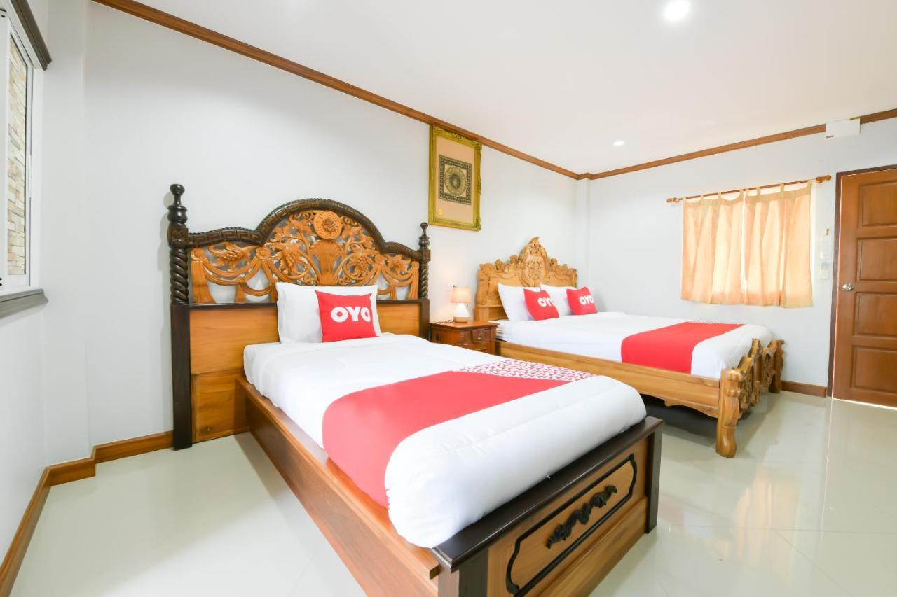 Oyo 549 Maesri Resort Pattaya Ngoại thất bức ảnh